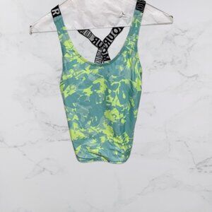 Under Armor Girls Active Top Size 14